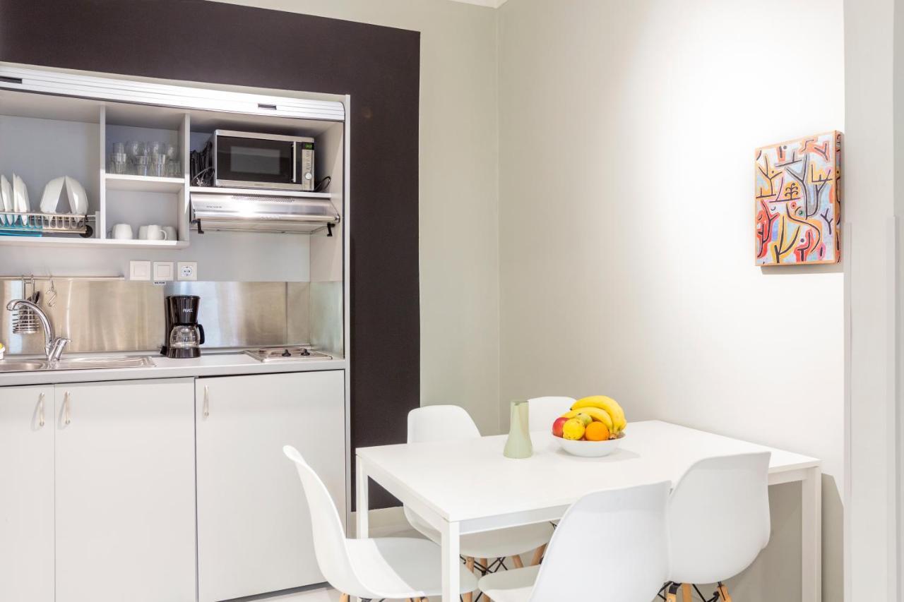 Acropolis Apartments Athens Ngoại thất bức ảnh